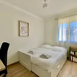 La Poetique - Air-conditioned House With 3 Bedrooms! 度假居 *